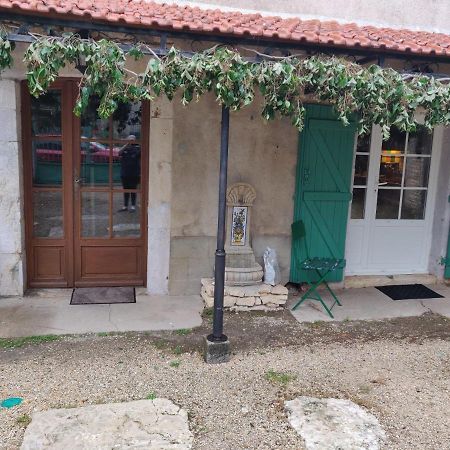 Blars Le Logis De Lou Bed & Breakfast エクステリア 写真