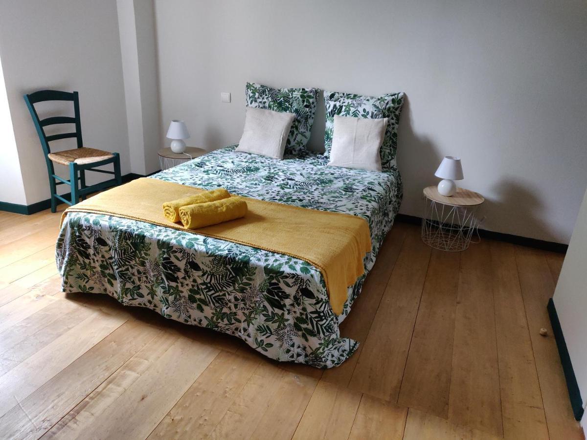 Blars Le Logis De Lou Bed & Breakfast エクステリア 写真